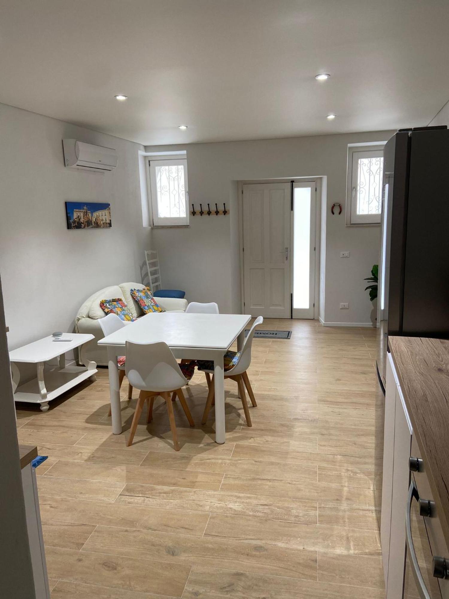 シラクーサCasa Angelinoアパートメント エクステリア 写真